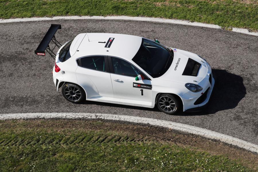  Alfa Romeo Giulietta TCR by Romeo Ferraris (940) 2016 года  (фото 17 из 40)